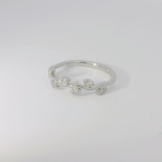 Leaf Band Ring