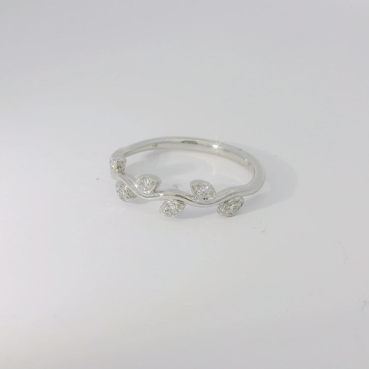 Leaf Band Ring