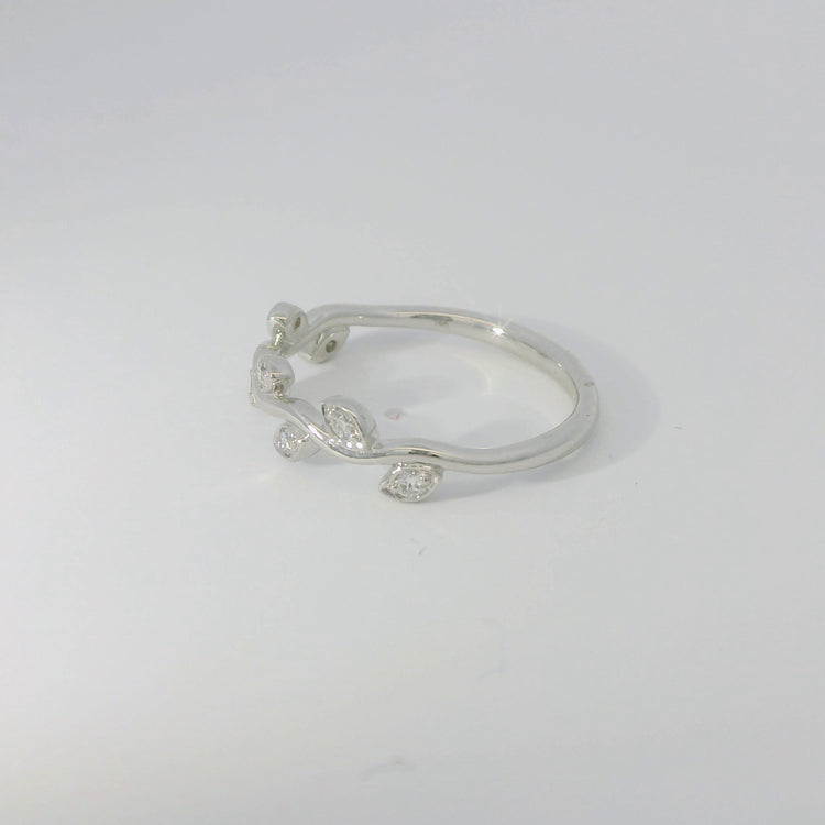 Leaf Band Ring