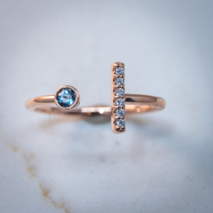 14K Solid Gold Aquamarine & Diamond Bar Ring